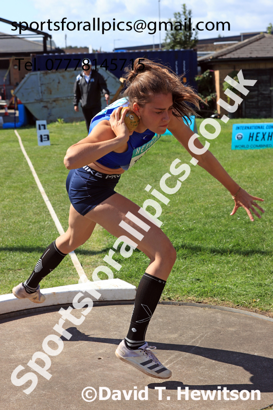 Heptathlon shot putt, 2025 EAP International Combined Events, Hexham, Northumberland.  Photo: David T. Hewitson/Sports for All Pics